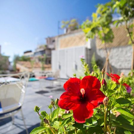 Lovely Two-Bedroom Apartment With Roof Garden! Ep7 Афіни Екстер'єр фото